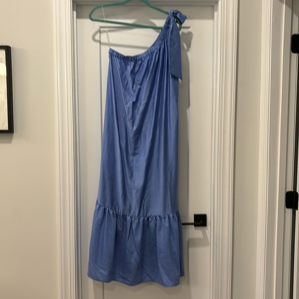 A new day one shoulder periwinkle dress size small